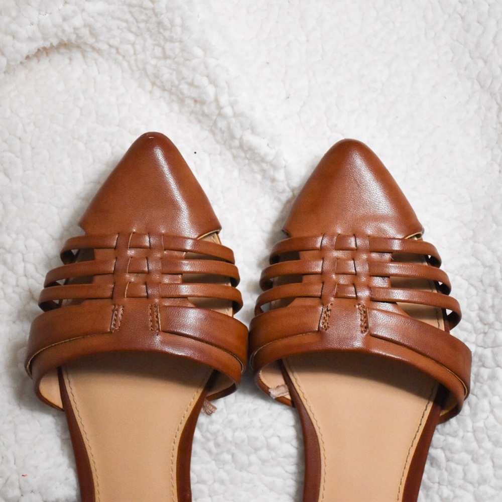 Express pointed toe ballet flats